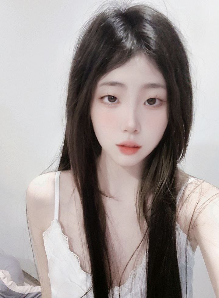 亚洲熟女久久色メイリン モデルコレクション メ一区二区啥意思呀